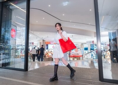 DFS Presents "Summer Beauty Carnival" at Hysan Place