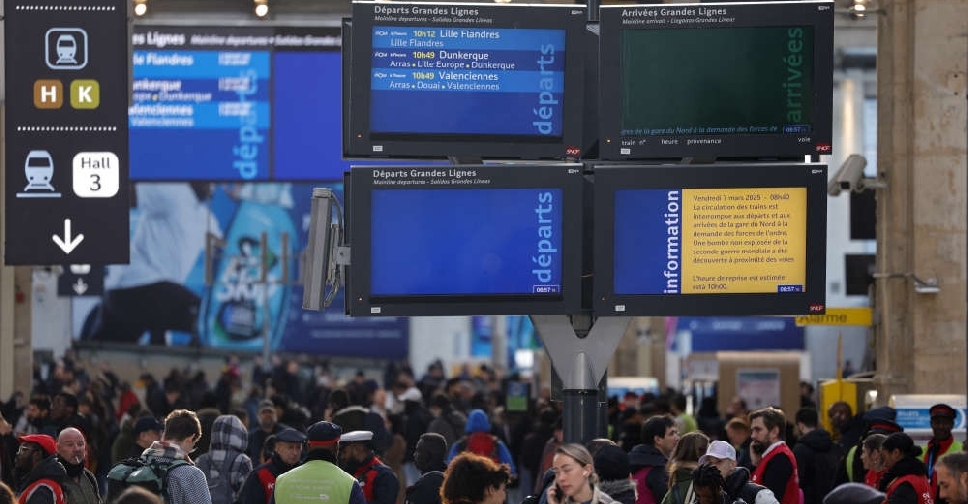 Discovery of WW2 bomb in Paris train station disrupts services