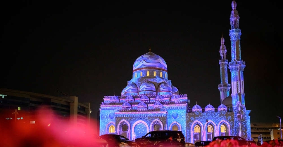 Dubai's iconic mosques shine with dazzling light projections