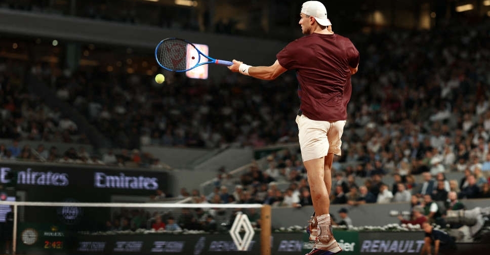 Draper stops home favourite Monfils in late night stunner