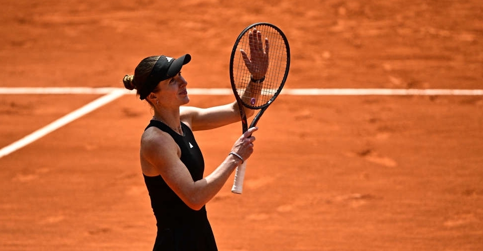 Svitolina saves match points to beat Paolini and reach French Open quarters