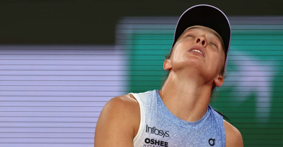 Four-time champ Swiatek knocked out of French Open