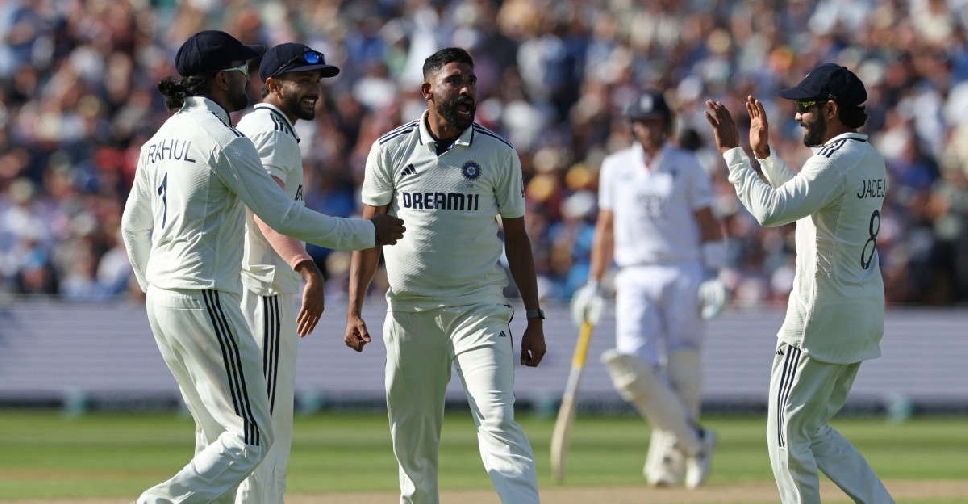 England trail by 510 after Gill heroics and Indian pacers' early strike