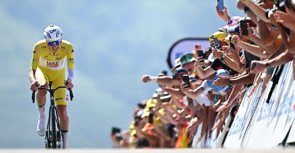 Pogacar claims fourth stage win to extend Tour de France lead