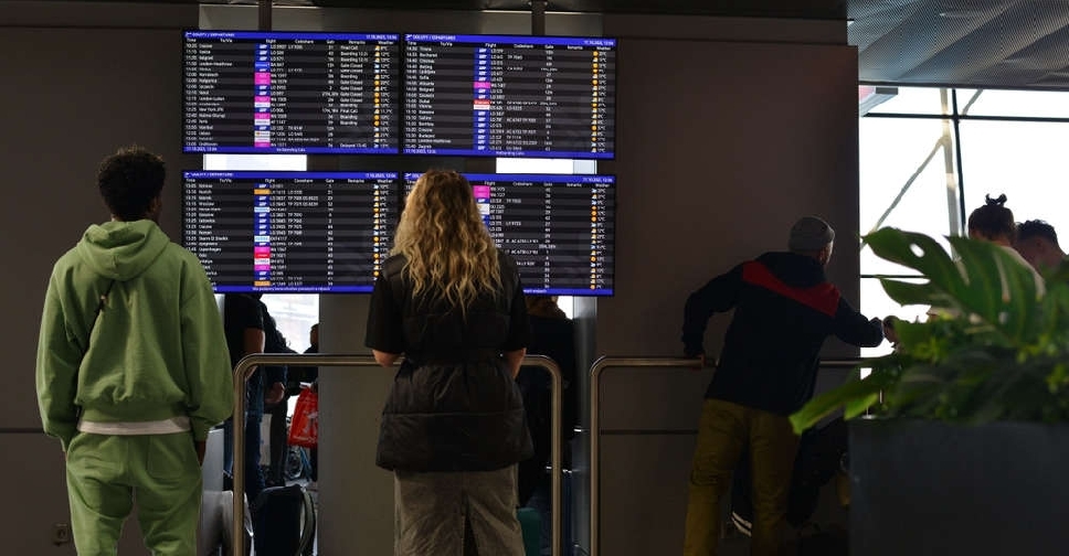 Poland fixes fault that briefly disrupted flights, officials say