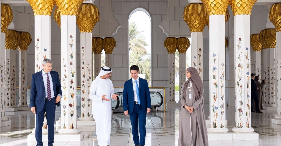 Moldovan Deputy Prime Minister visits Sheikh Zayed Grand Mosque