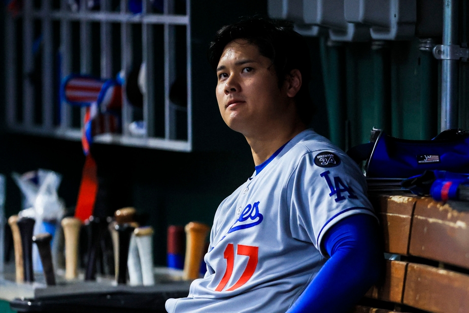 Shohei Ohtani quitte accompagné d'un thérapeute