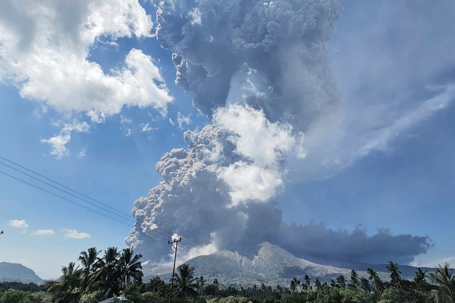 Nouvelle forte éruption du volcan Lewotobi Laki-Laki en Indonésie
