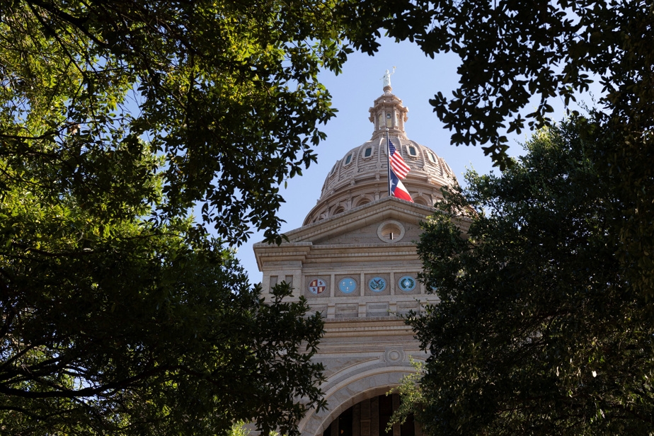 Les élus démocrates rentrent au Texas
