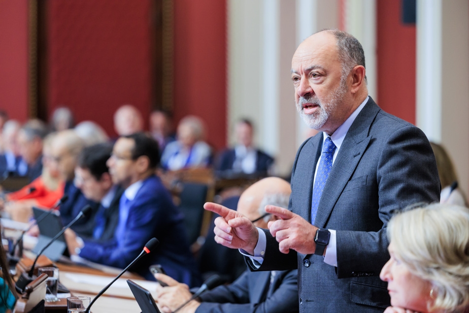 Pas d'argent supplémentaire « sans justification », dit Dubé