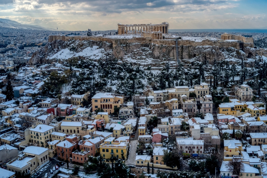 Dans le cœur historique d'Athènes, les habitants se rebiffent