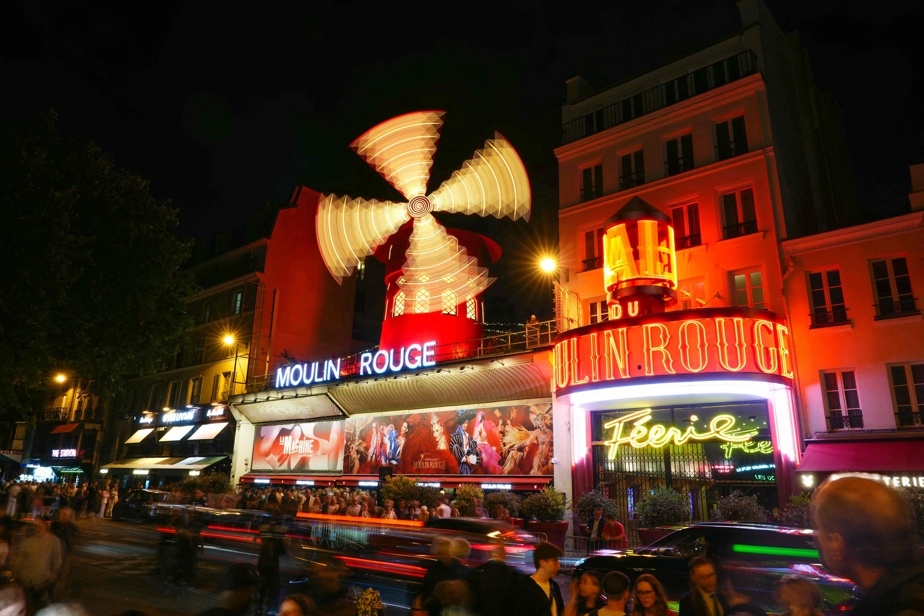 Les ailes du Moulin Rouge tournent de nouveau