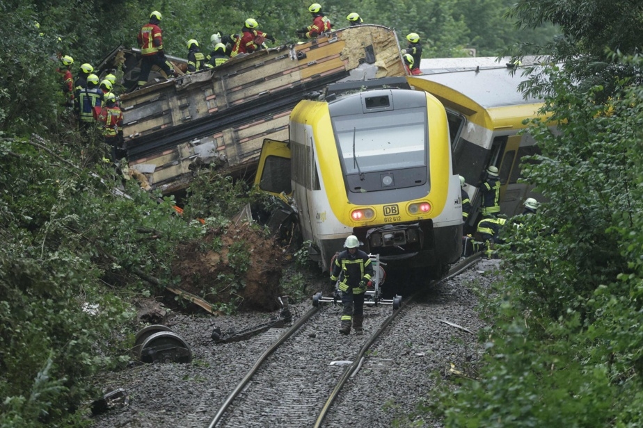 Le déraillement d'un train fait au moins quatre morts et plusieurs blessés