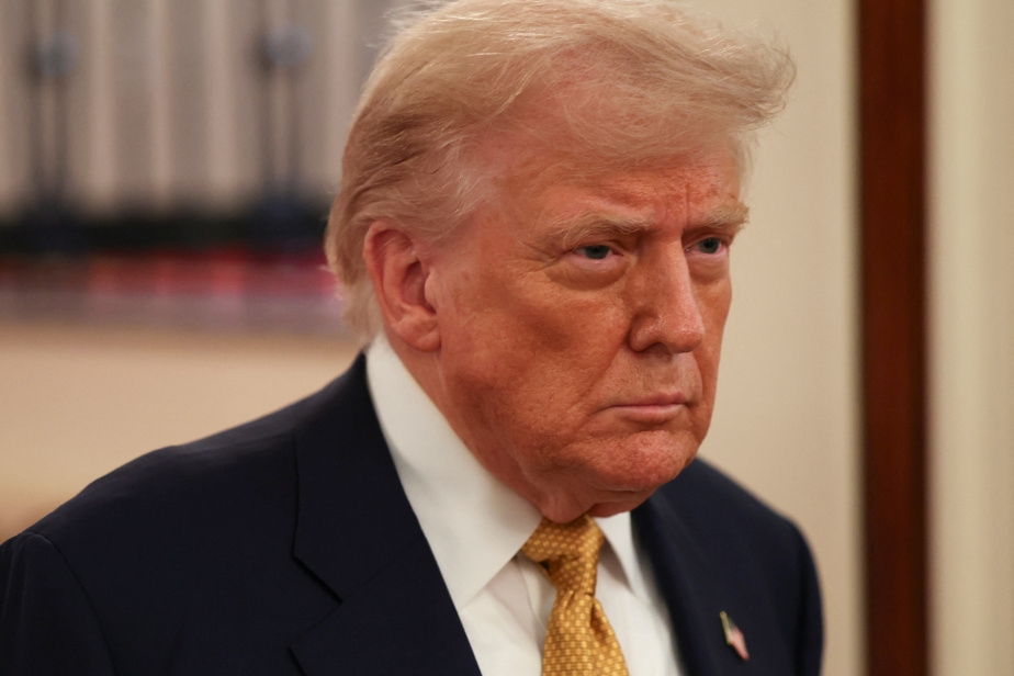 Trump menace de poursuivre le Wall Street Journal