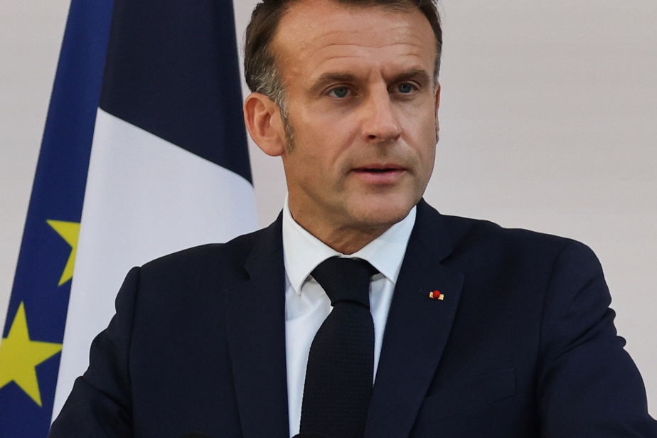Emmanuel Macron accélère la hausse des dépenses de défense face à une « liberté menacée »