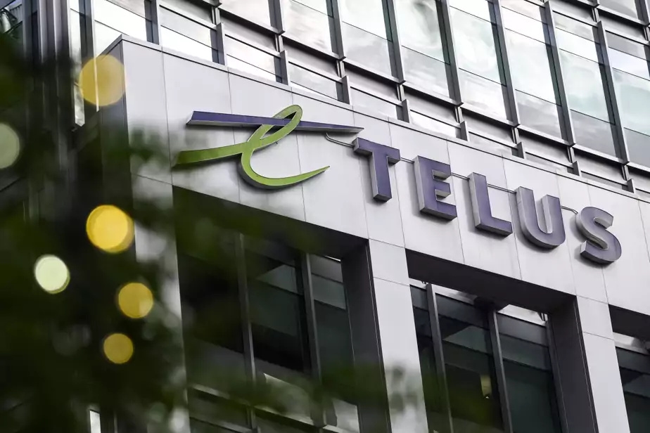 La Caisse investit 1,3 milliard dans les tours cellulaires de Telus
