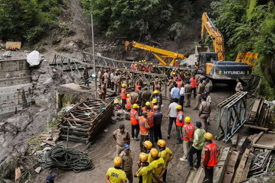 Au moins 68 personnes toujours portées disparues après la crue dans l'Himalaya