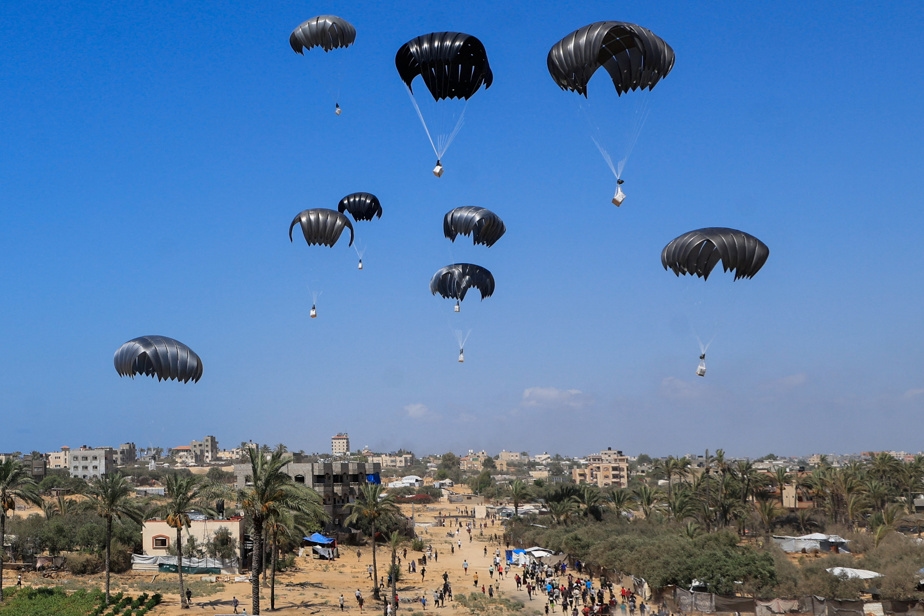 De l'aide canadienne parachutée sur la bande de Gaza