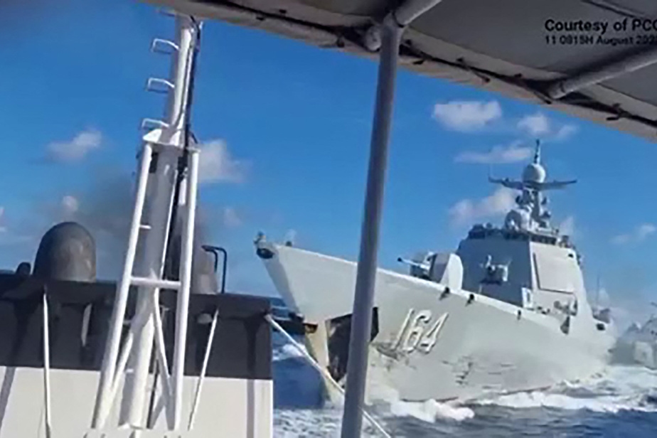 Deux navires chinois entrent en collision en poursuivant un patrouilleur philippin