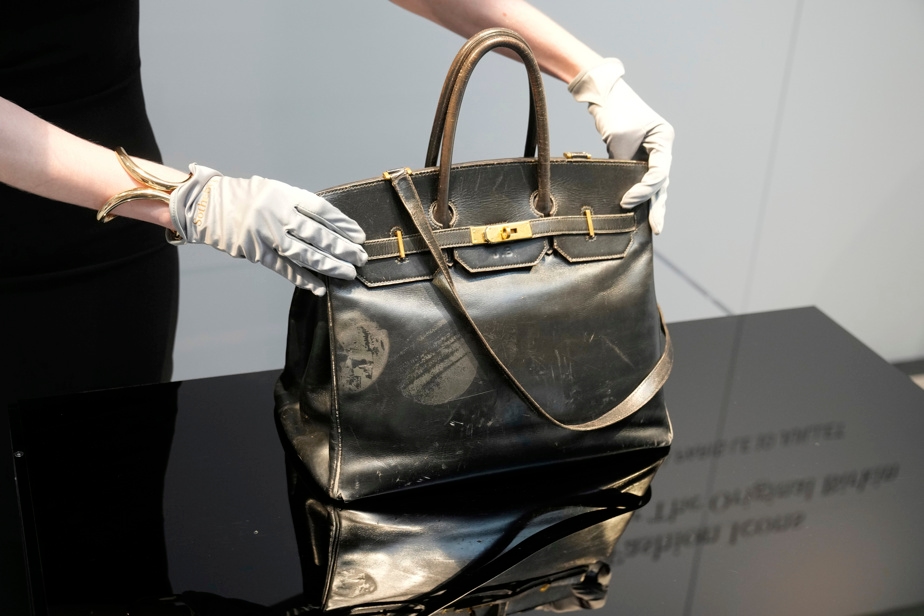 Le premier sac Birkin vendu aux enchères pour près de 15 millions
