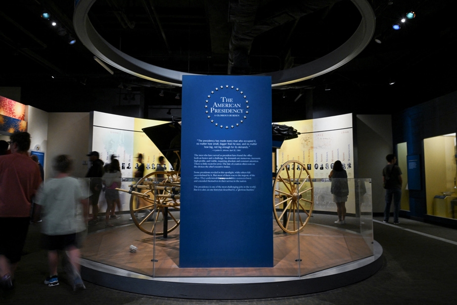 La Maison-Blanche ordonne une révision des expositions