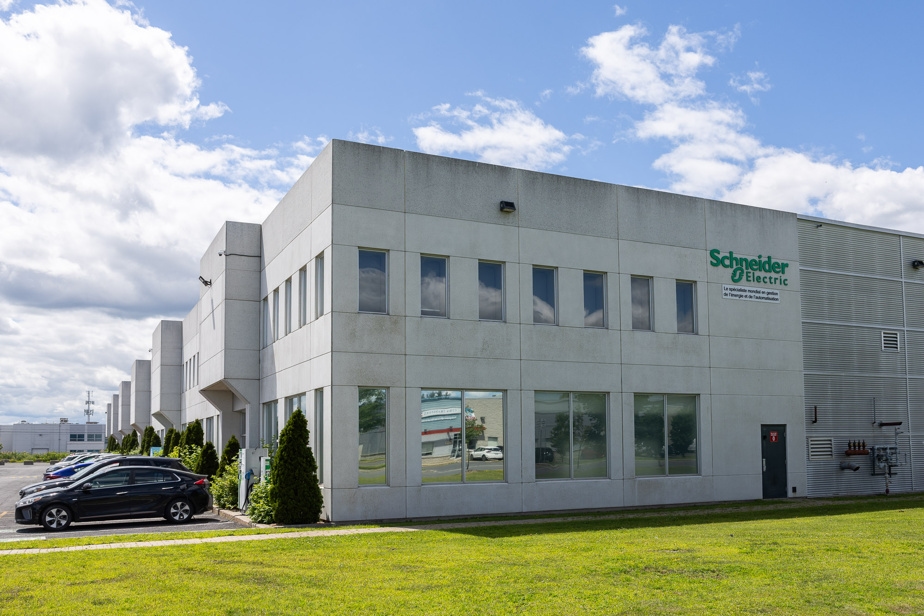 Schneider Electric rapatrie à Brossard sa production américaine