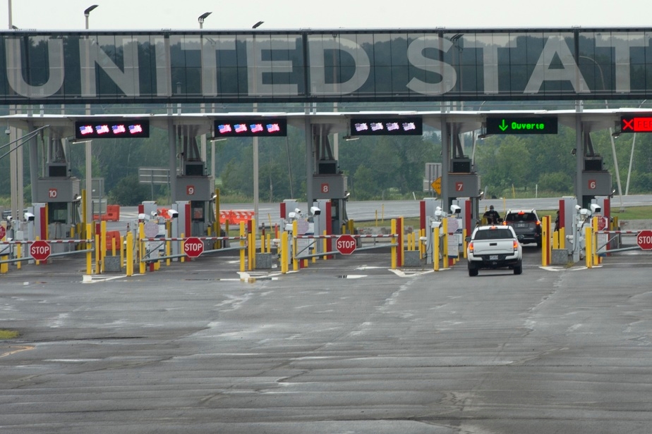 Encore peu de trafic aux postes frontaliers américains