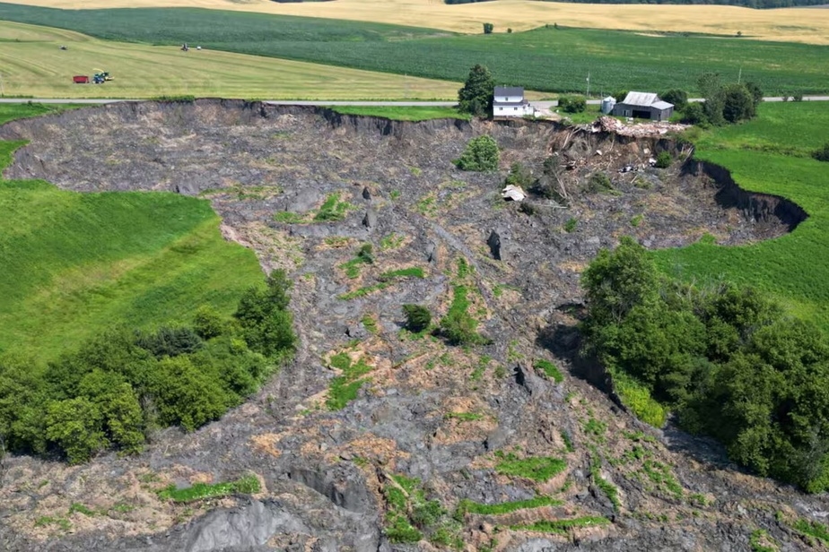 La petite maison qui tenait bon s'effondre