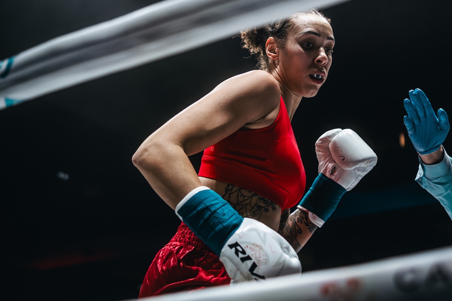 Tammara Thibeault l'emporte par K. -O contre Mary Casamassa