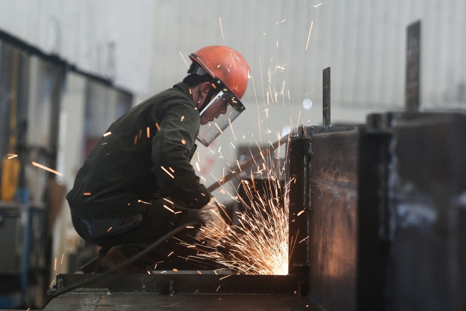 Droits de douane allant jusqu'à 50 % Carney limite les importations d'acier chinois