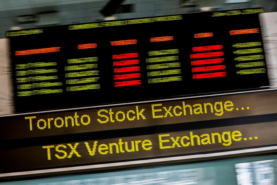 La Bourse de Toronto retraitait de plus de 100 points en fin de matinée