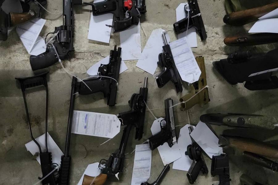 Les trois hommes accusés de terrorisme de retour en cour