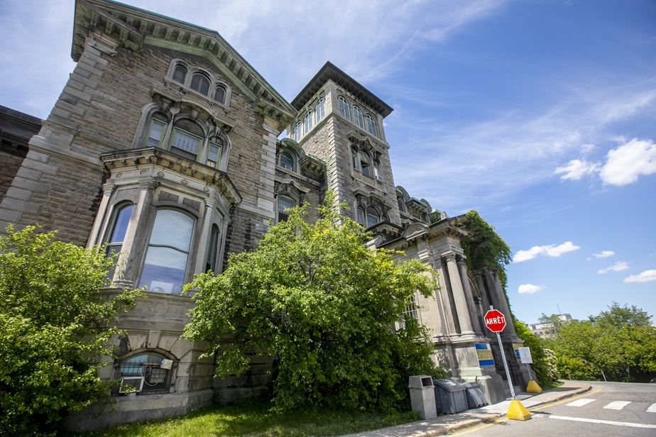 Des professeurs contestent le projet de loi de Québec sur le travail