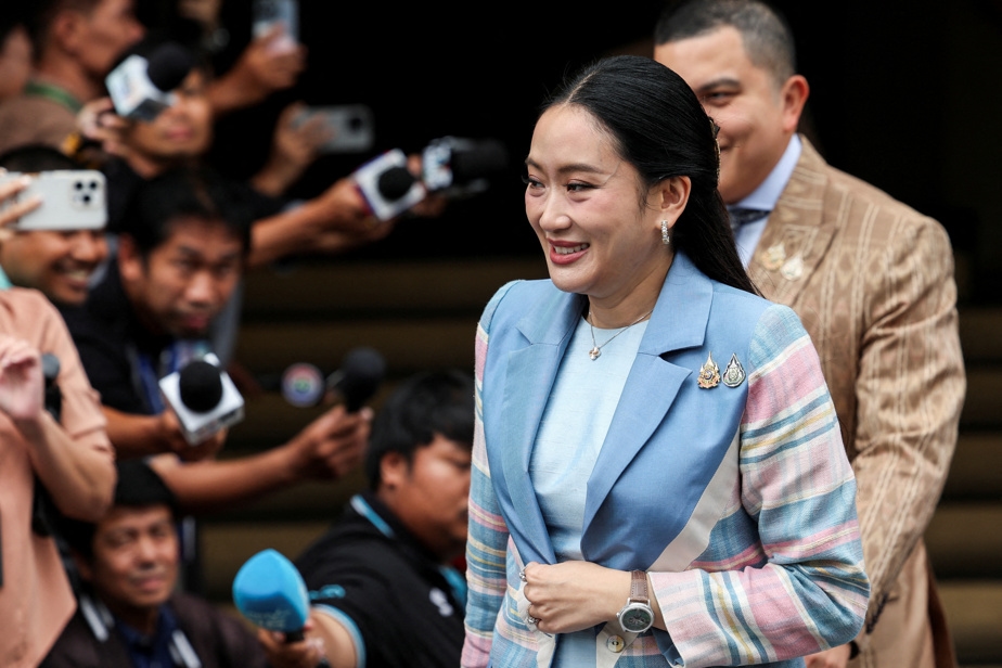 Des Thaïlandais exigent la démission de la première ministre après un conflit
