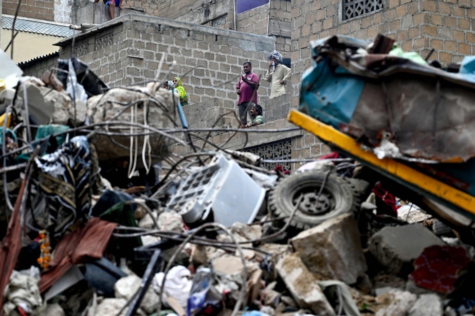 Au moins 21 morts dans l'effondrement d'un immeuble