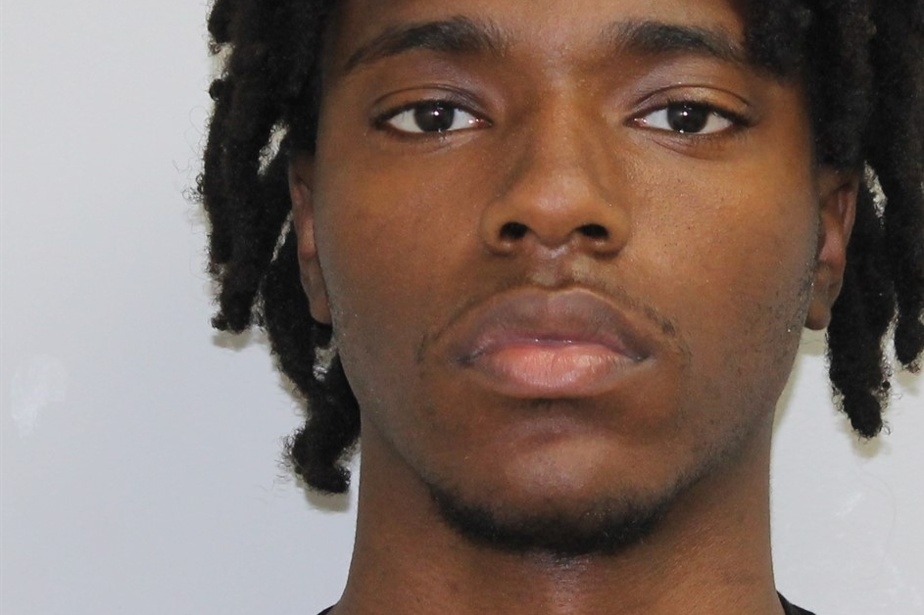 Un Montréalais arrêté, deux suspects recherchés