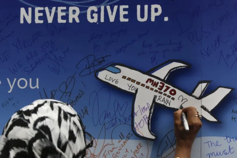 ماليزيا توافق على استئناف البحث عن الطائرة المفقودة MH370