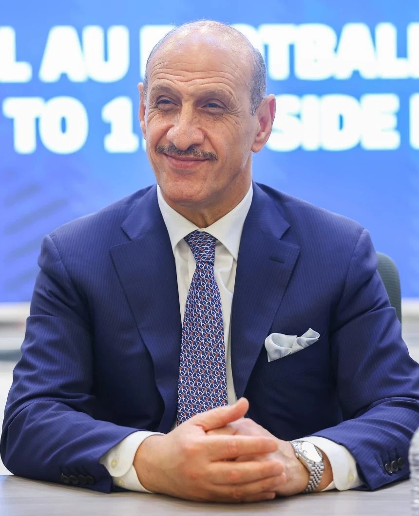 درجال يراهن على إنجازاته: ٤ سنوات توازي عقداً من الزمن!
