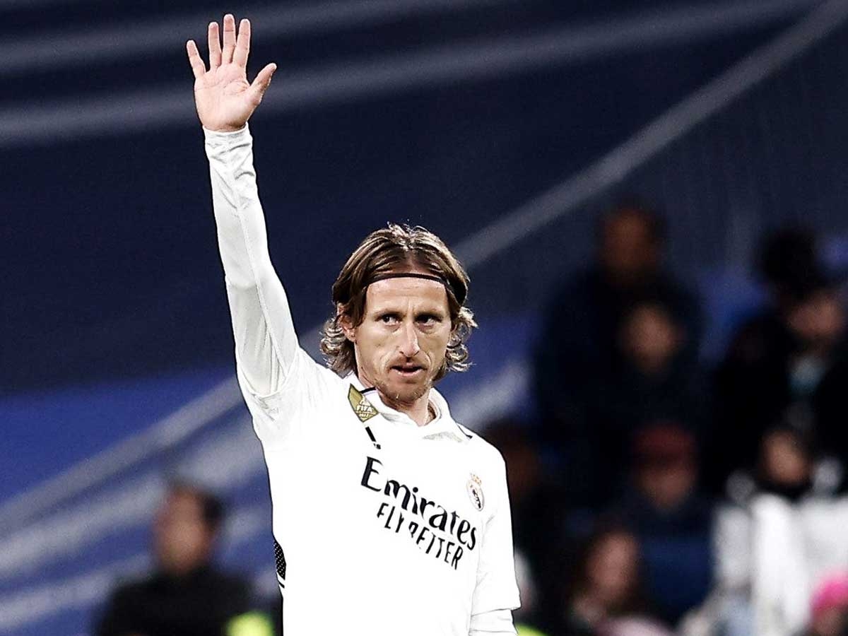 مودريتش يعلن مغادرته ريال مدريد