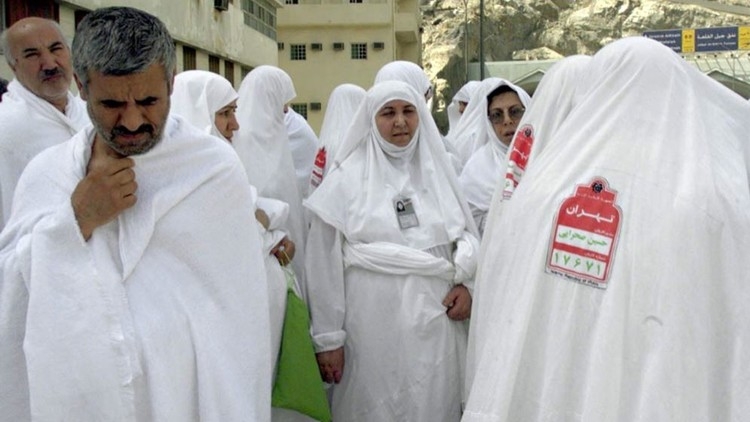 إعادة الحجاج الإيرانيين الى بلدهم عبر العراق