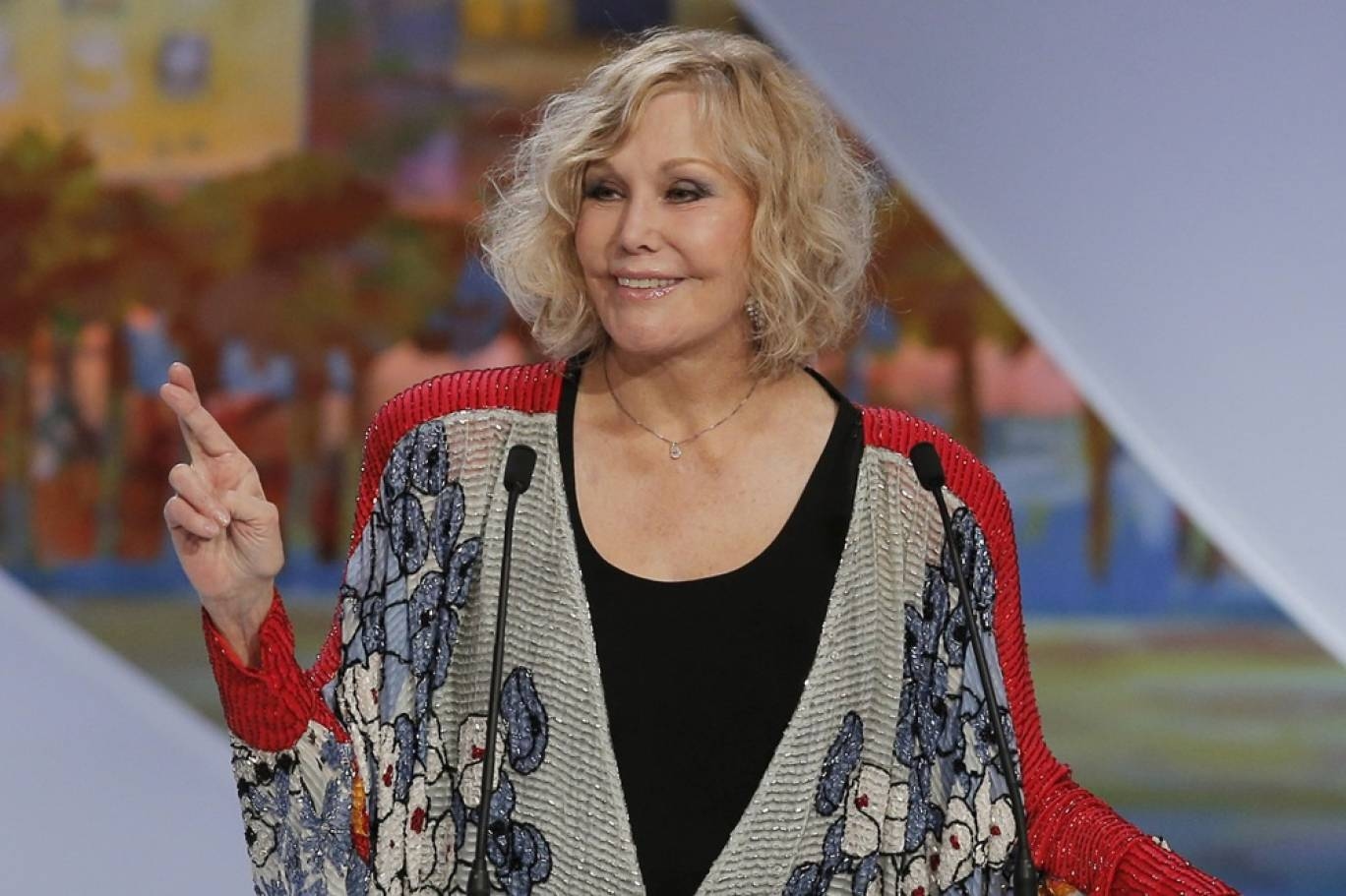 مهرجان فينيسيا يمنح 'كيم نوفاك' جائزة الأسد الذهبي للإنجاز مدى الحياة
