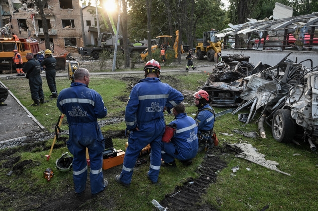 Ukraine's capital under attack