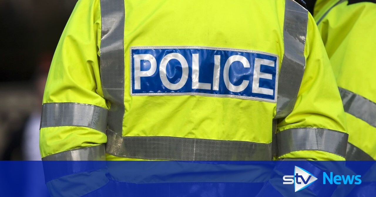 Manhunt launched after two Aberdeenshire shops broken into and cash stolen