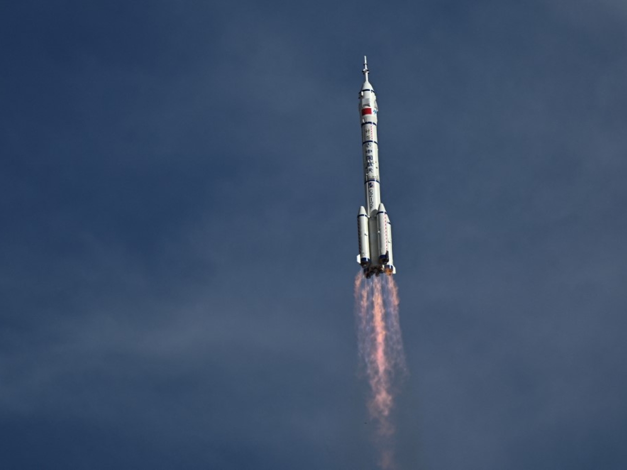 'Shenzhou mission helps China's space development'