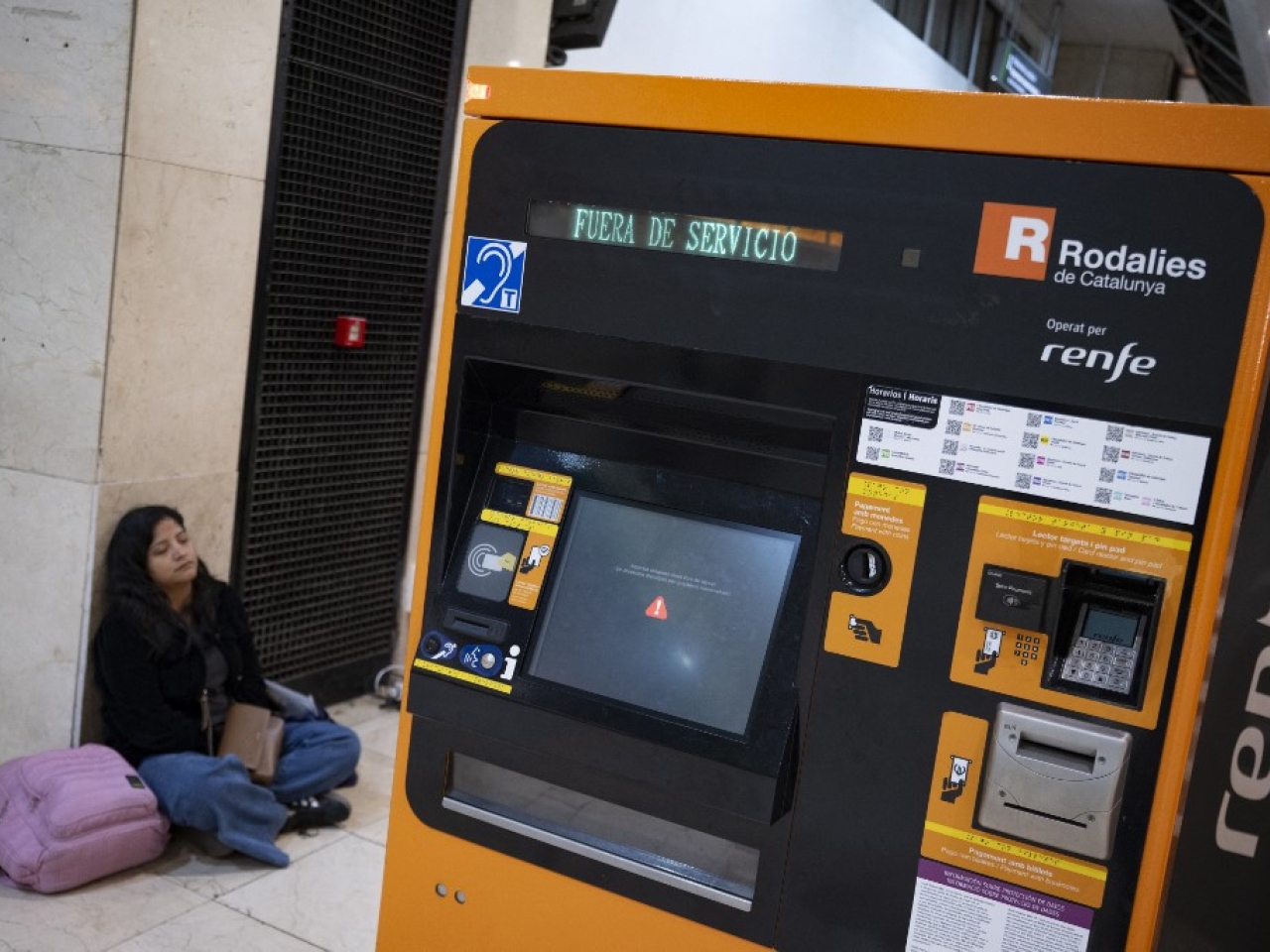 Spain sets up commission to probe blackout: PM
