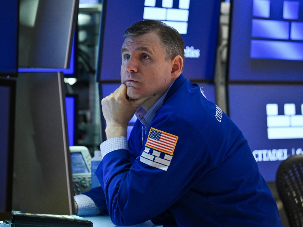 US stocks rally as Trump tempers auto tariffs