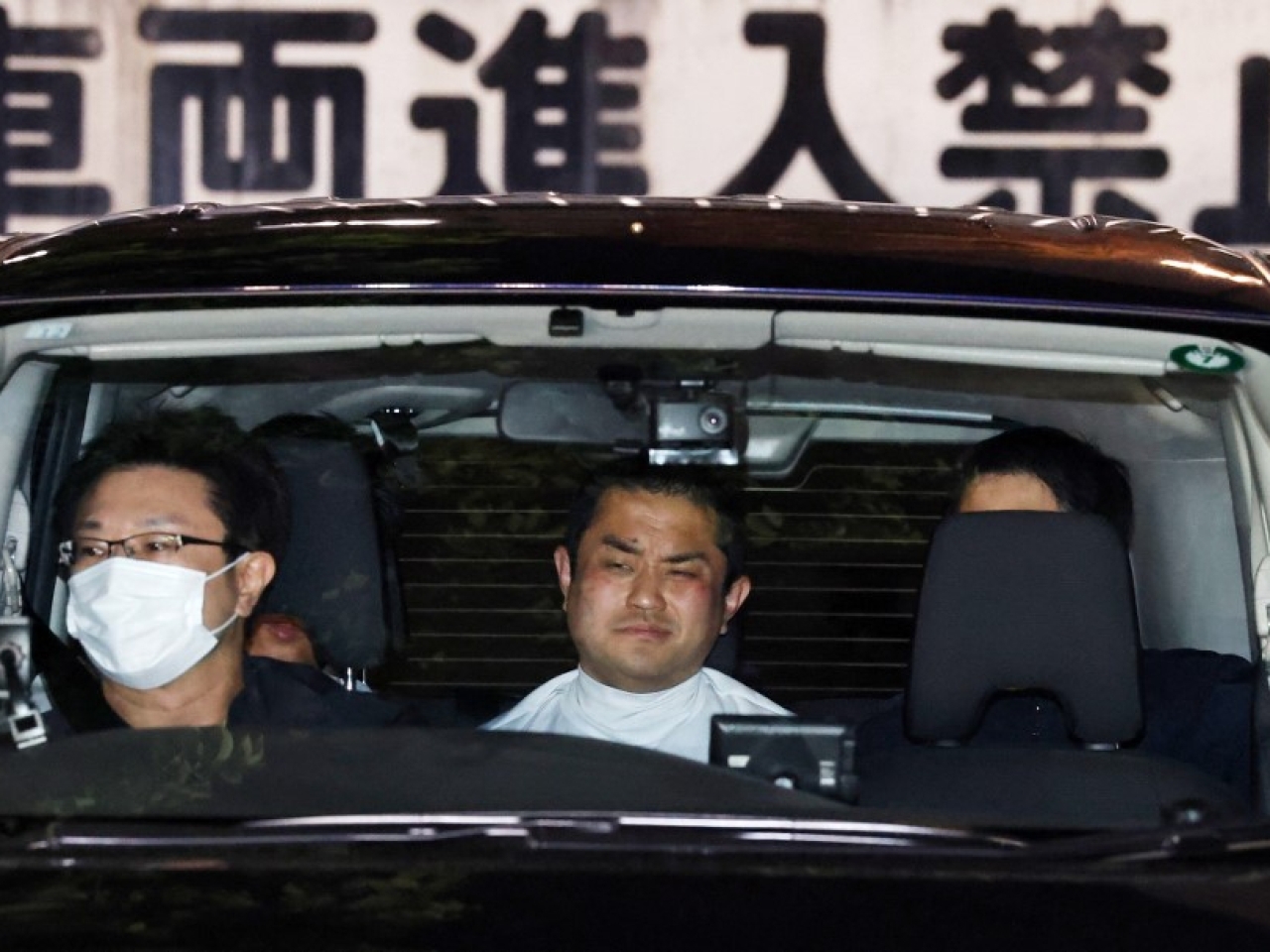 Tokyo man charged over subway slashings