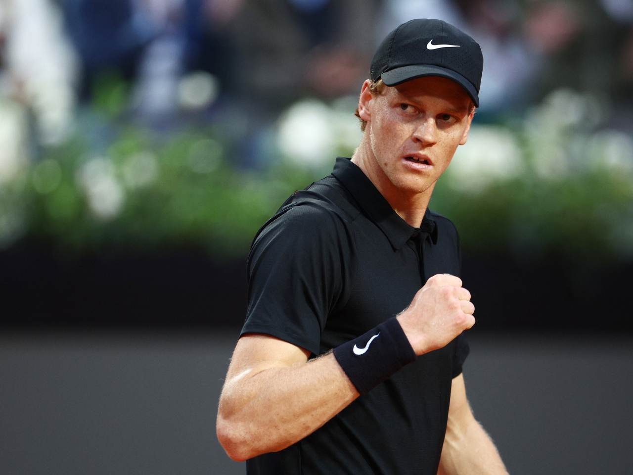 Sinner downs Ruud in Italy; Gauff survives Zheng scare