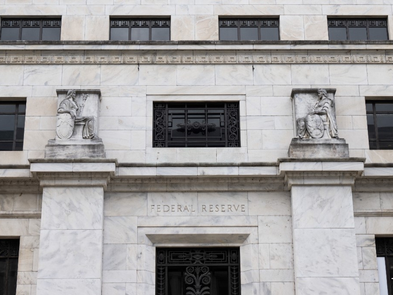 US Fed official warns of tariff-linked price pressures
