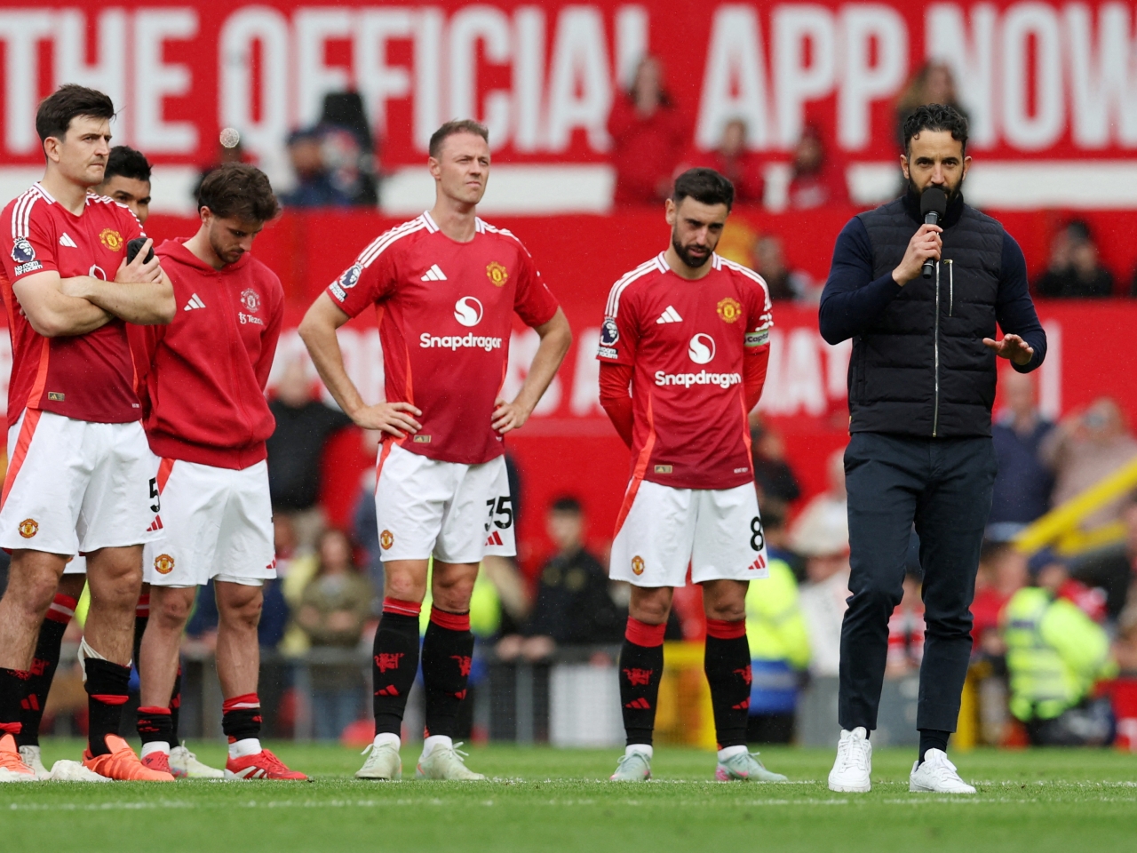 Amorim to make most of smaller Man Utd squad